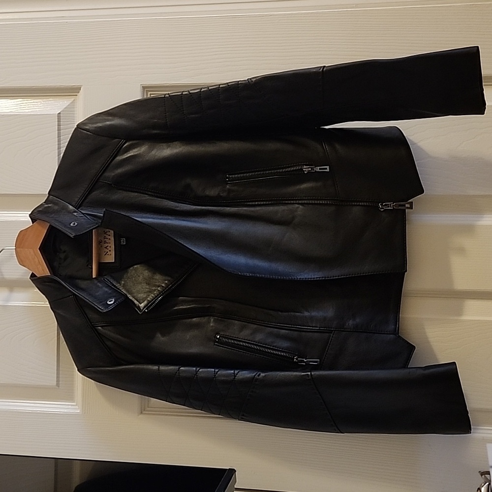Sleek & Soft Genuine Nappa Leather Jacket with Zipper Accents